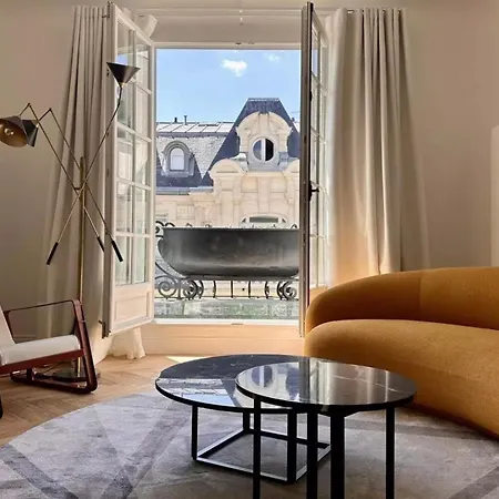 Superbes 3br Musee Du Louvre Valois Appartamento Parigi